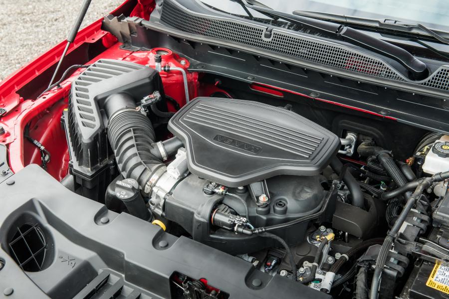 Моторный отсек Chevrolet Blazer RS 2019 года  (фото 27 из 40)